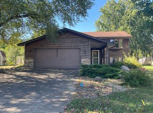 5235 Welcome Ave N, Crystal, MN 55429