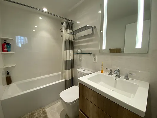 Rented by AZ REALTY NYC LLC | media 10