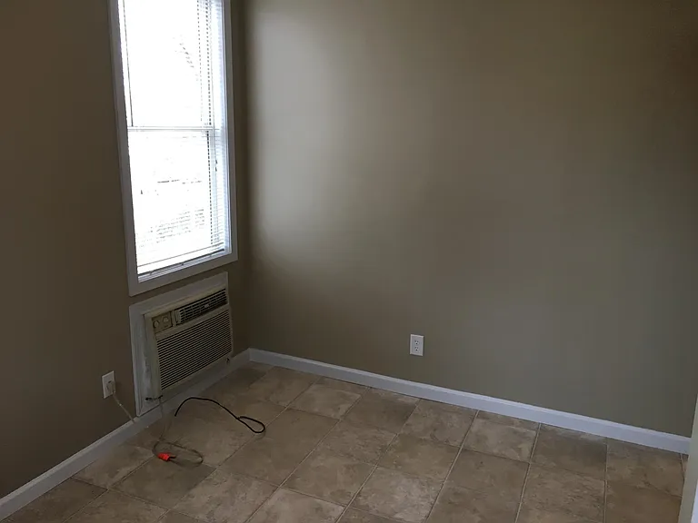 310 Thompson St #A — Photo 8