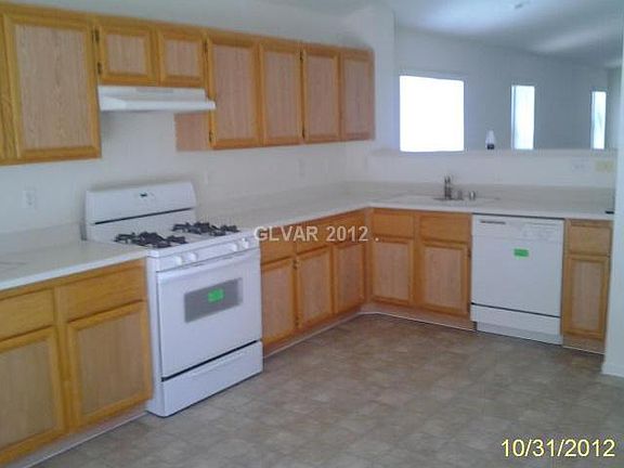 5th image of 6587 Kanaka Peak Ct