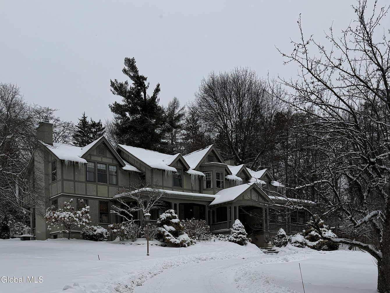 1st image of 402 Loudon Road