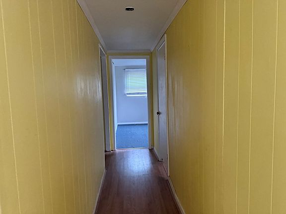 2nd image of 22 Stevens St
