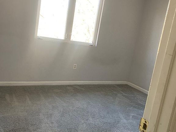 5th image of 22030 Oxford Ct #C-12