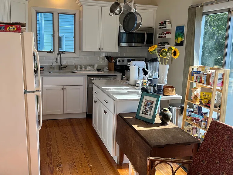 66 Cameron Ave #3 — Photo 3