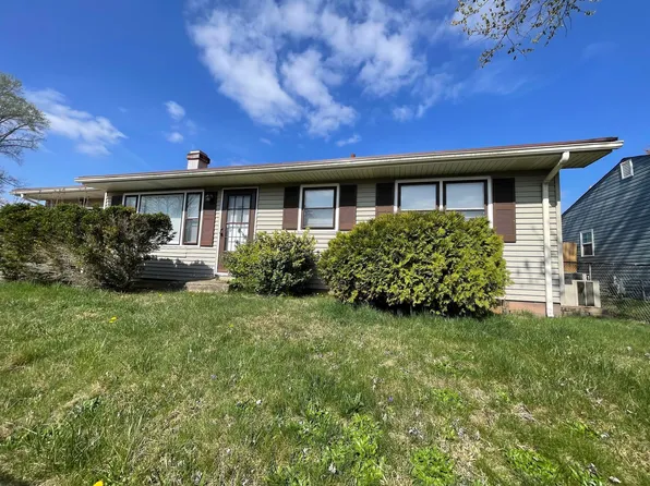 1527 Valley Dr, Flatwoods, KY 41139