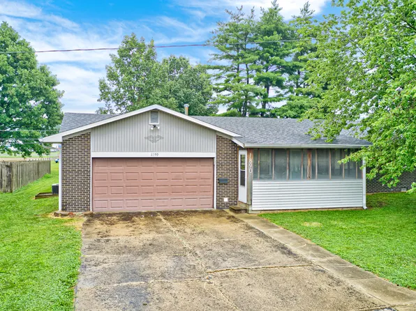 1890 Sunrise St, Martinsville, IN 46151
