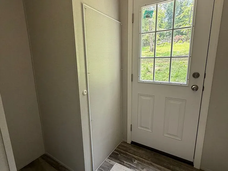 4918 Greenwood Ln — Photo 11