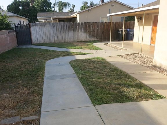 2nd image of 25137 Starr St