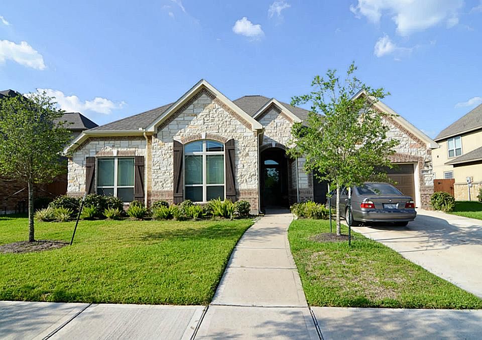 1st image of 17014 Mahogany Trace Ln
