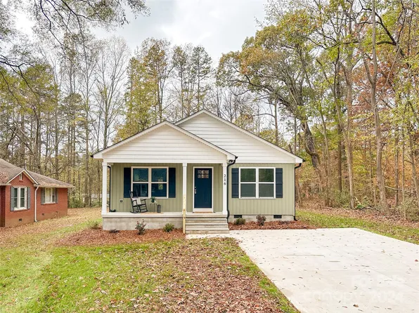 216 E Division Ave, East Spencer, NC 28039