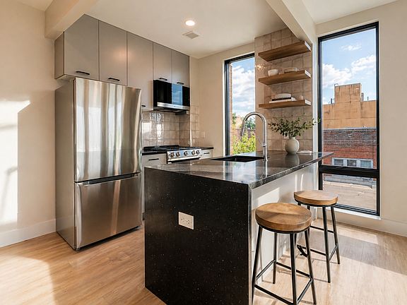 5th image of 44-19 Broadway #6
