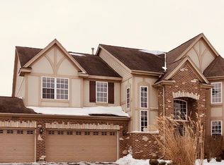 26317 W Mapleview Dr, Plainfield, IL 60585