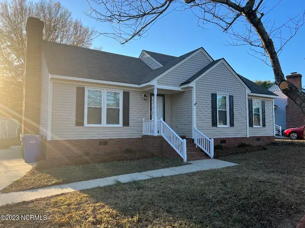 2839 Springflower Drive N, Wilson, NC 27896