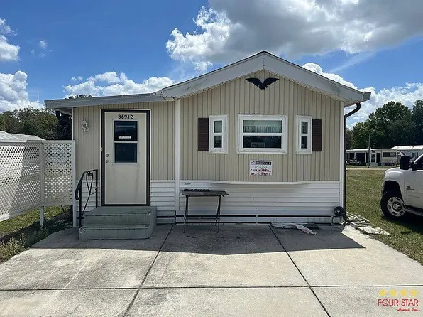 36912 Sing A Long Dr, Zephyrhills, FL 33541
