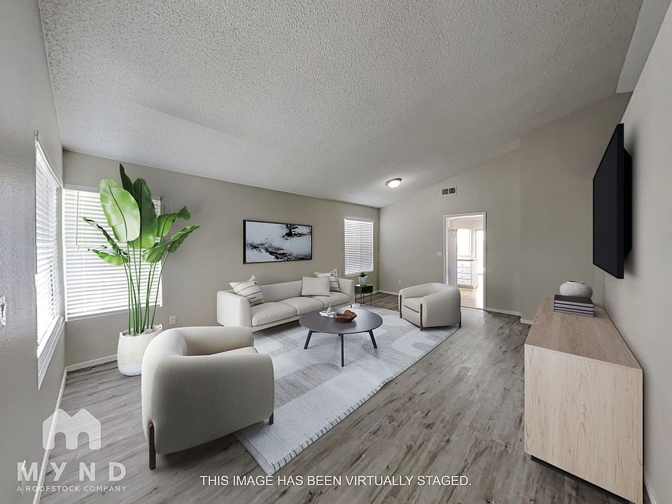 1st image of 1508 Sapphire Springs Cir