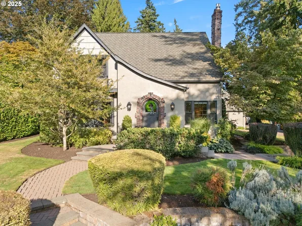 4520 SW Laurelwood Ave, Portland, OR 97225