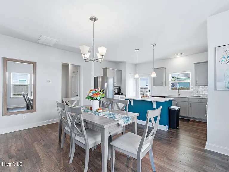 104 Harvest Bluff Ln — Photo 5
