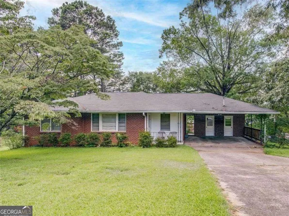 5301 Crystal Ln, College Park, GA 30349