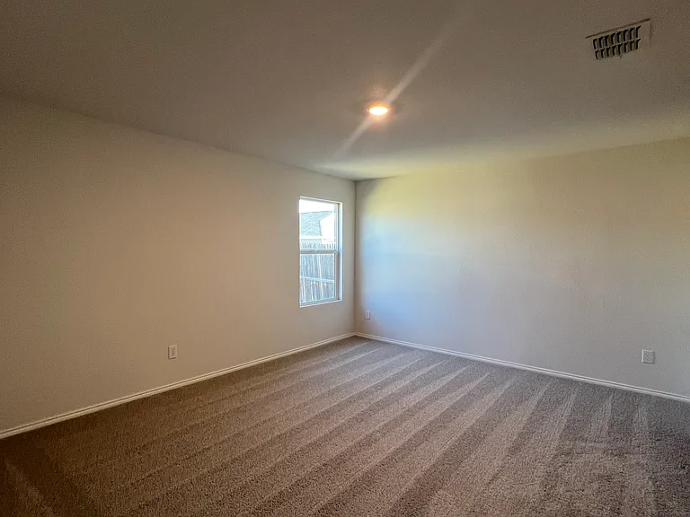 5405 Lavender Dr — Photo 12