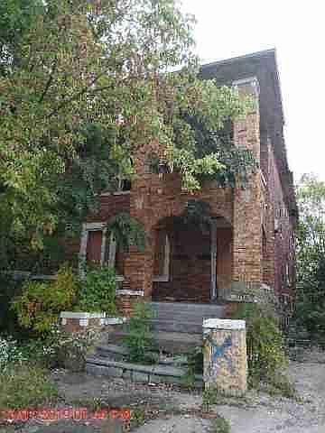 2655 Cortland