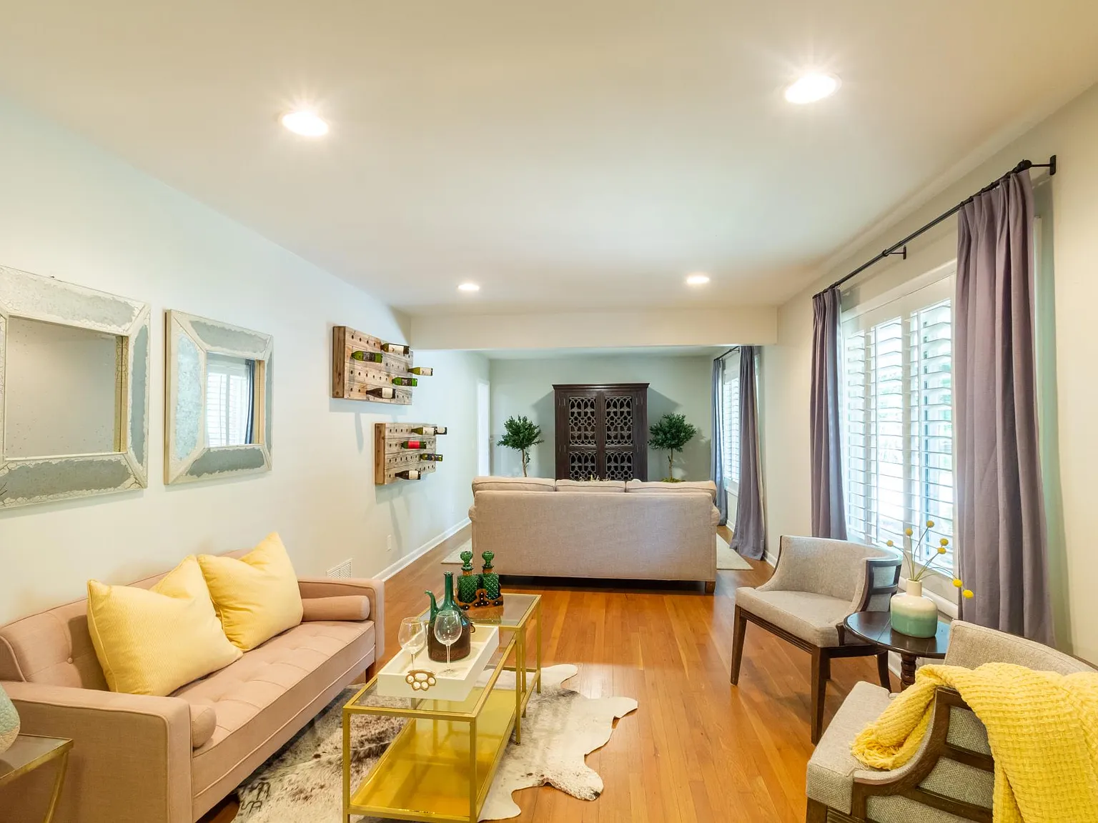570 Elden Dr — Photo 4