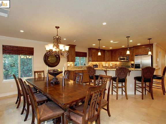 3rd image of 11641 Kyburz Dr