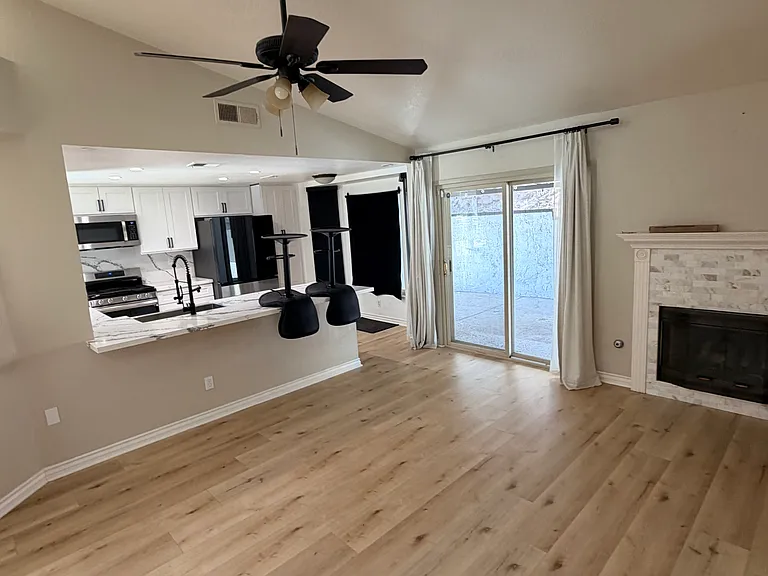 2275 Cordillera Ave — Photo 6