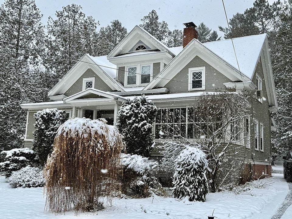 1st image of 219 Park Ave