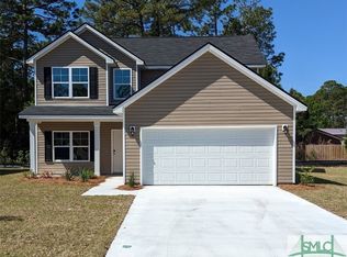 711 Mill Creek Cir, Hinesville, GA 31313