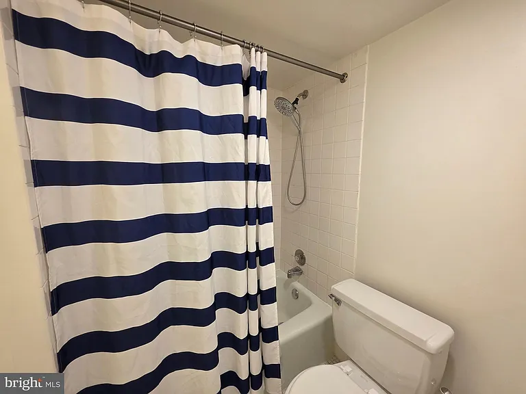 2059 Huntington Ave #1100 — Photo 12