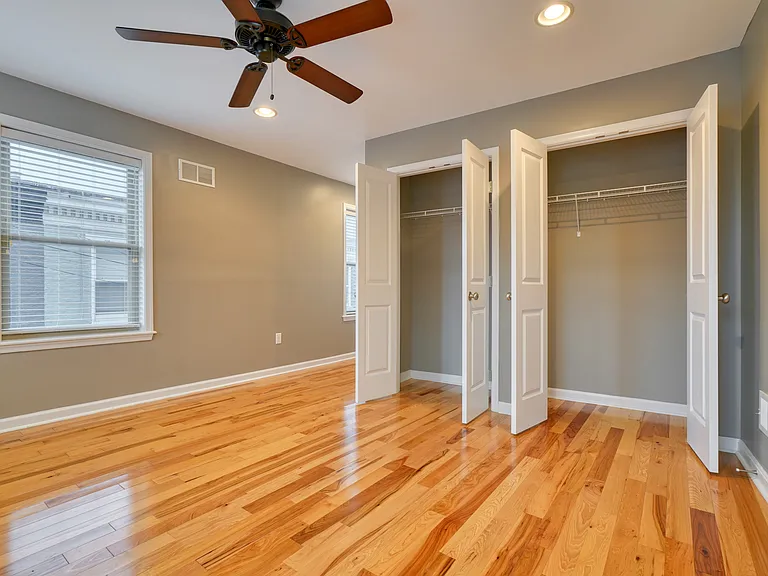 64 E Heath St — Photo 13