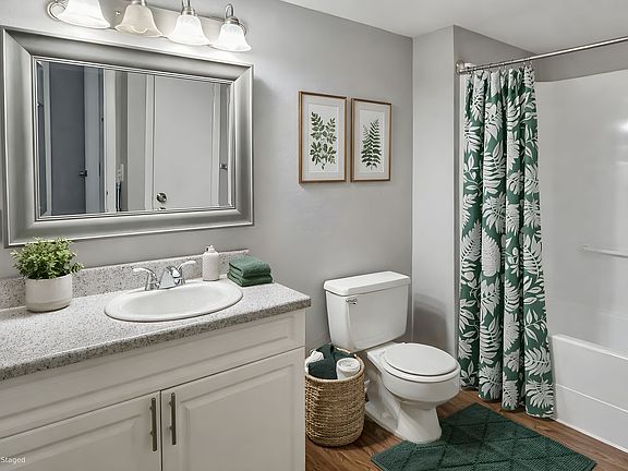 4th image of 301 Seacrest Dr #5-501