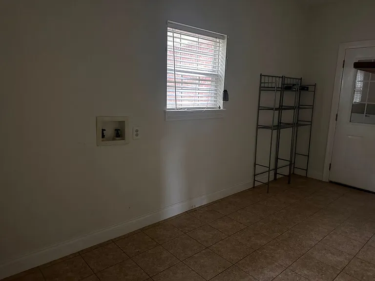 252 Dedria Ln — Photo 11