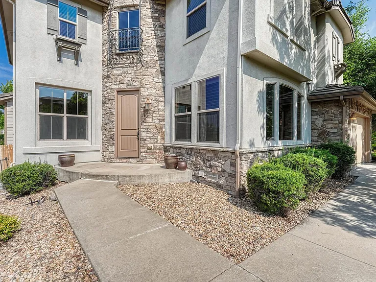 9611 Sunset Hill Dr — Photo 42