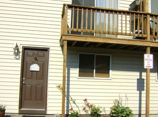 897 Mammoth Rd APT 4, Manchester, NH 03104