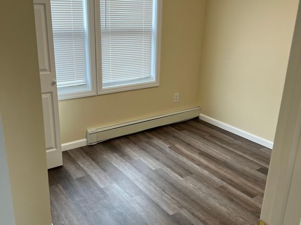 (undisclosed Address)