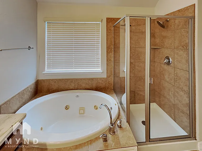 23307 Treemont Park — Photo 13