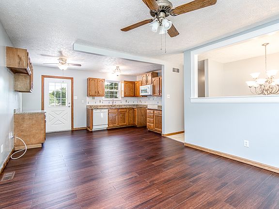 2nd image of 4821 Central Ave