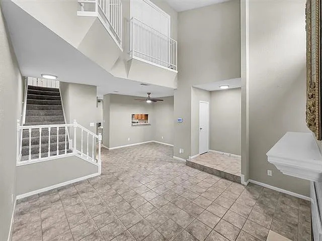 1620 Wellington Pl #303 — Photo 17