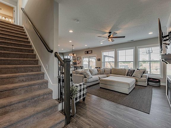 4th image of 4804 White Chapel Dr