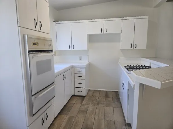 15480 Moorpark St APT 7, Sherman Oaks, CA 91403