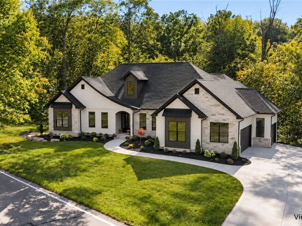 6579 Hathaway Rd, Valley View, OH 44125