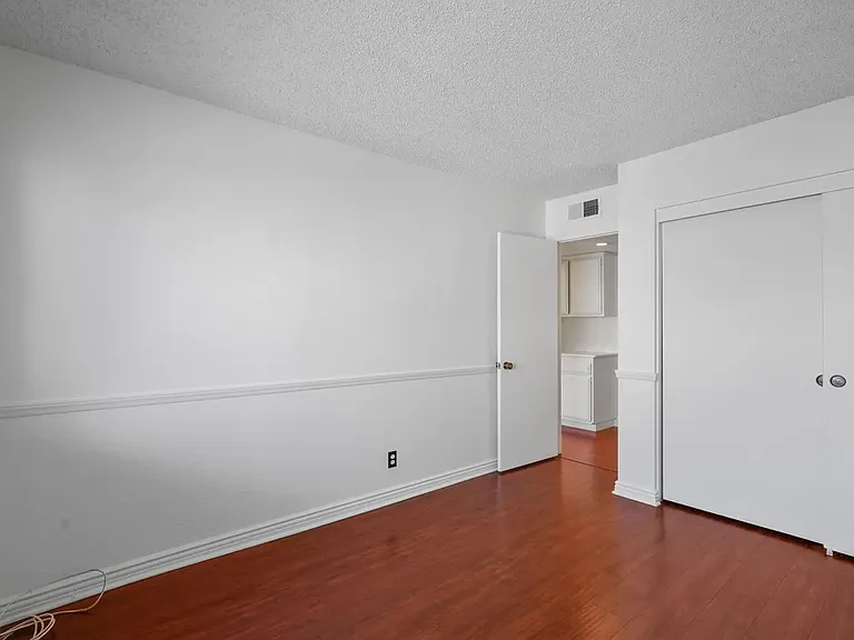 9000 Vanalden Ave #127 — Photo 17