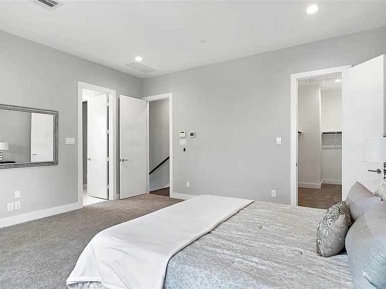 8411 Hempstead Rd #F — Photo 15