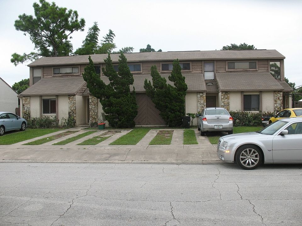 1st image of 2743 Hunt Club Ln