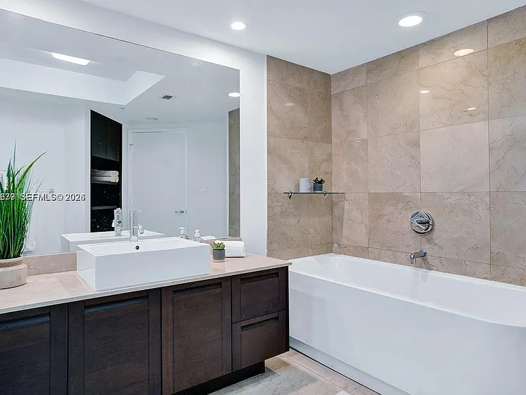 150 Sunny Isles Blvd #1805 — Photo 9