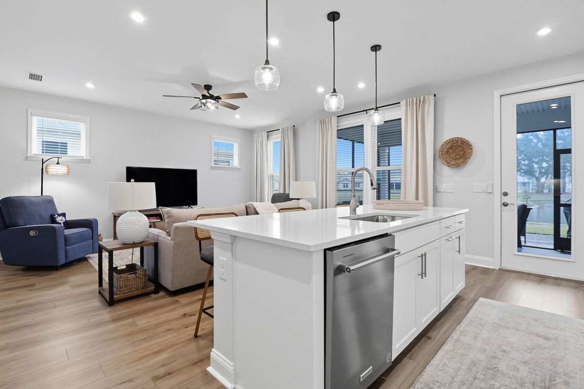 next background image