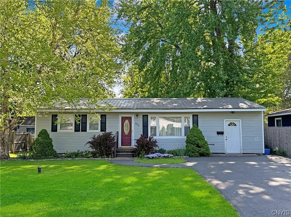 233 Ruth St, Minoa, NY 13116