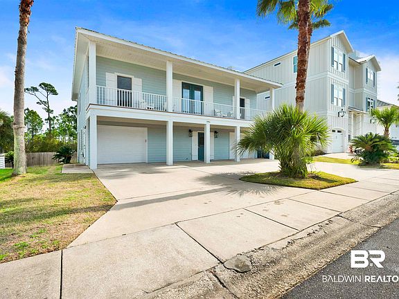 2nd image of 3446 Mariner Cir #38