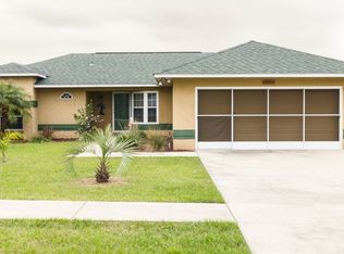 37012 Slice Ln, Grand Island, FL 32735
